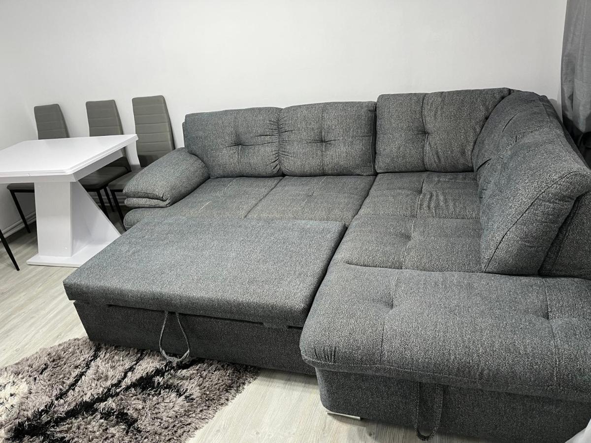 Home Sweet Home Apartment With 3 Rooms Buzău Buitenkant foto